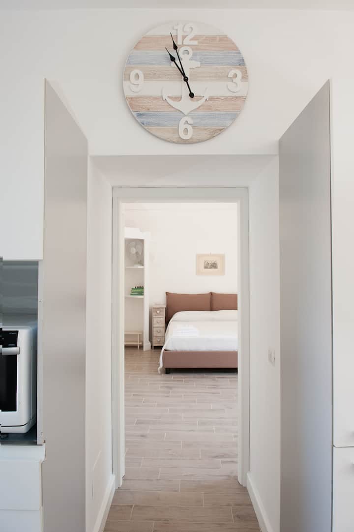 chumba cha kuingia 1