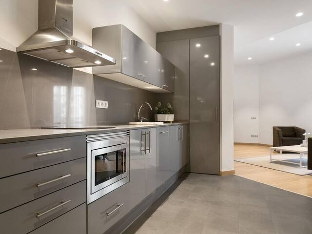 2 bedroom and 2 bathrooms apartment with balcony gallery image 3