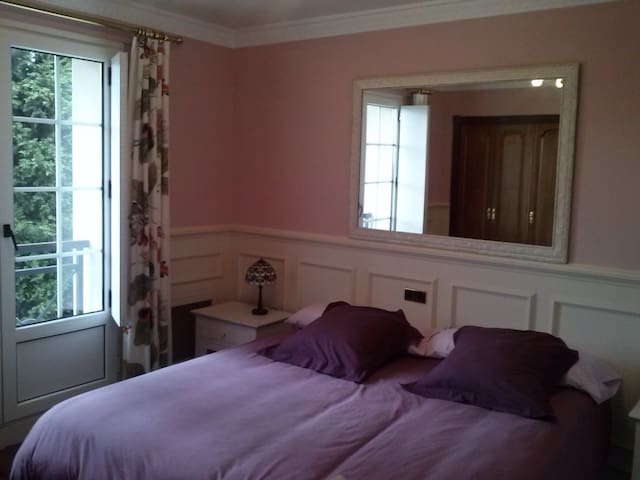 LASAILEKUCASA PARTICUlAR- habitaciones. gallery image 3