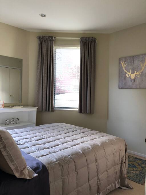 Bedroom double bed