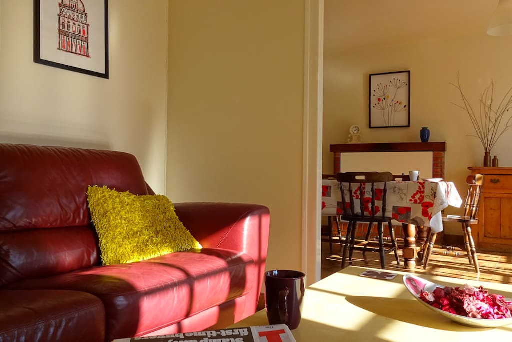 Enjoy the sunny lounge