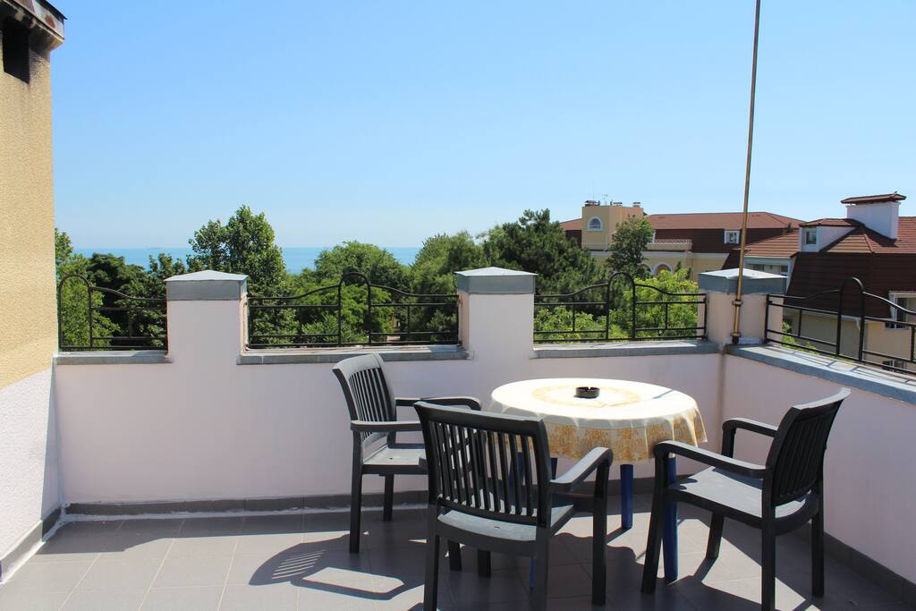 Private terrace with great vistas