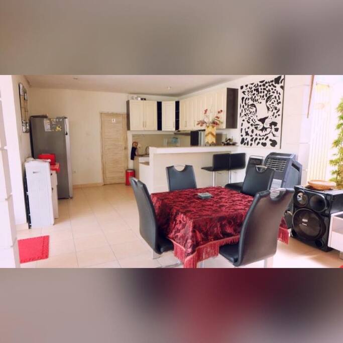 Open Dining and fully equiped kitchen