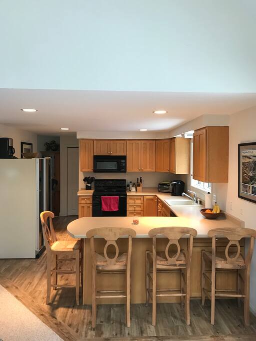Breakfast bar