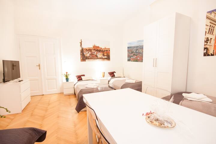 Fashion B 5-Bedrooms, 3-Bathrooms (Old Town) gallery image 4