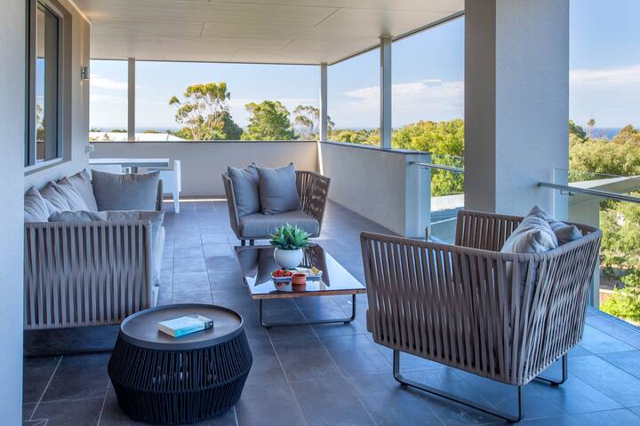 Talo House I Private Properties gallery image 3