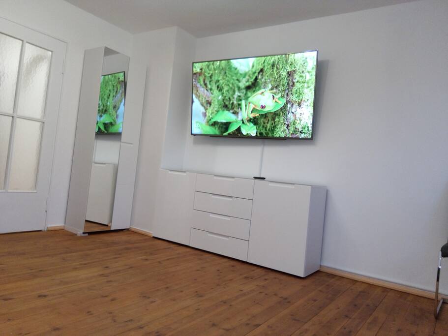 Space for your belongings and beauty check.