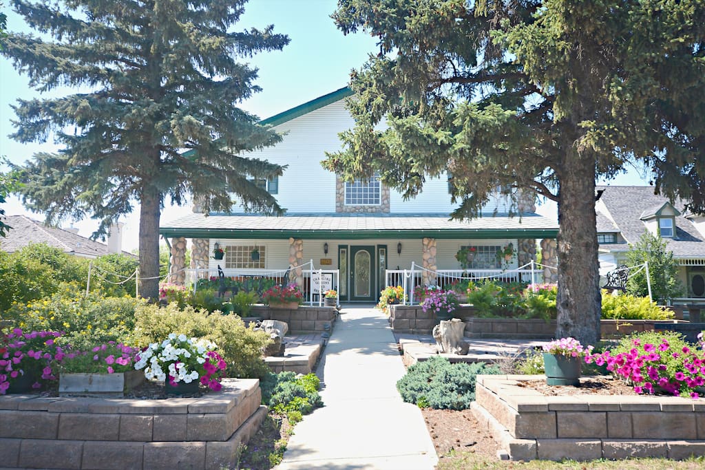 Bed and Breakfast front