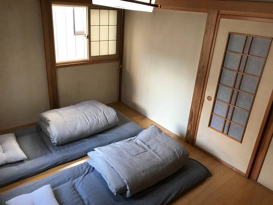 ゲストルーム 1F洋室 guestroom 1F