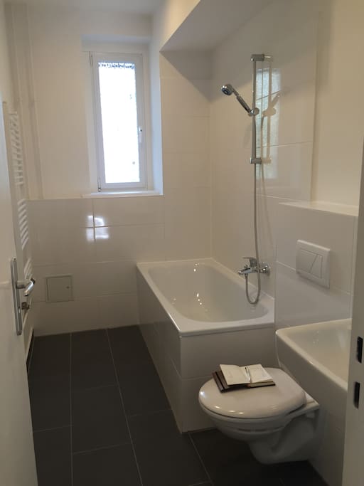 Badezimmer/ bathroom