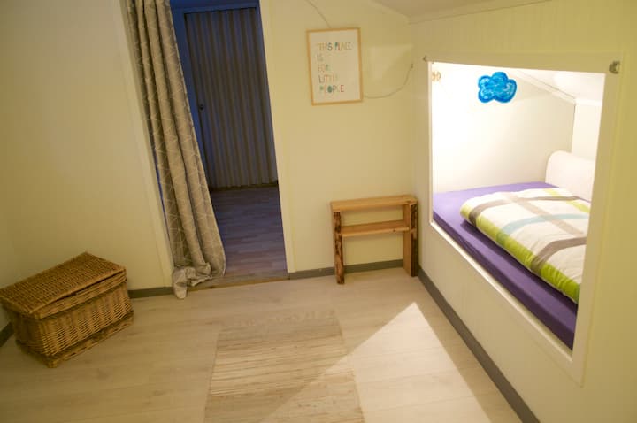 غرفة النوم 2