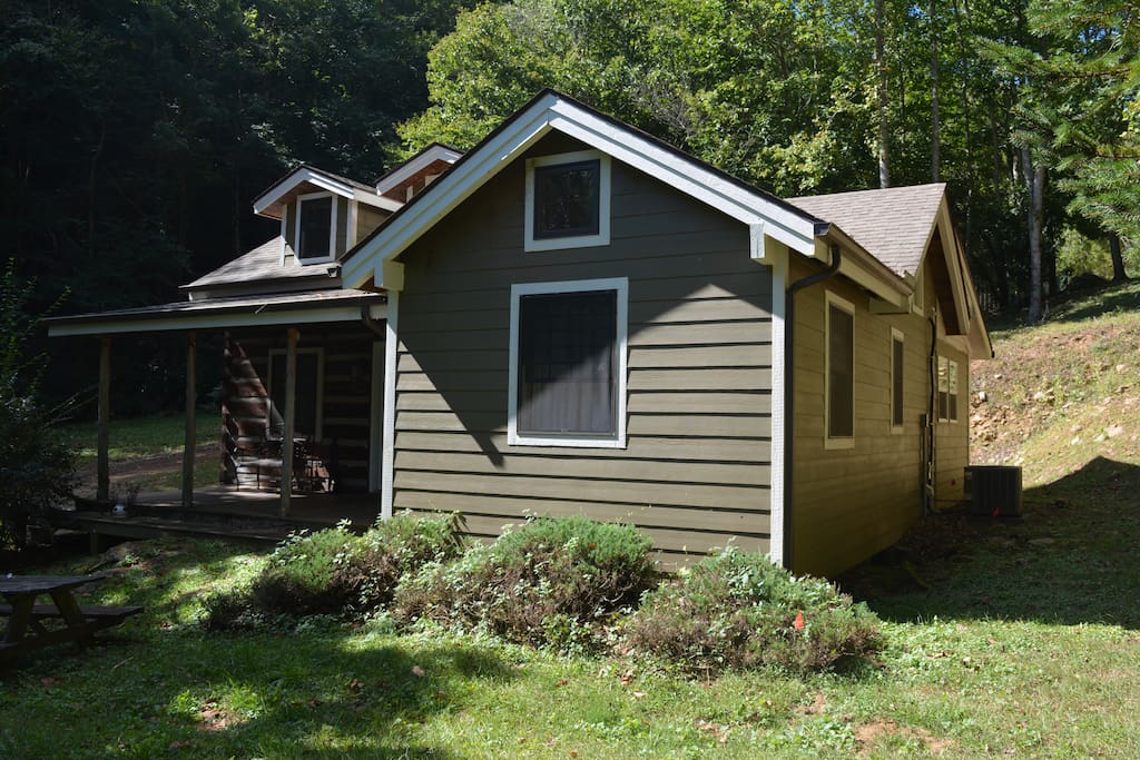 Chinquapin, front porch