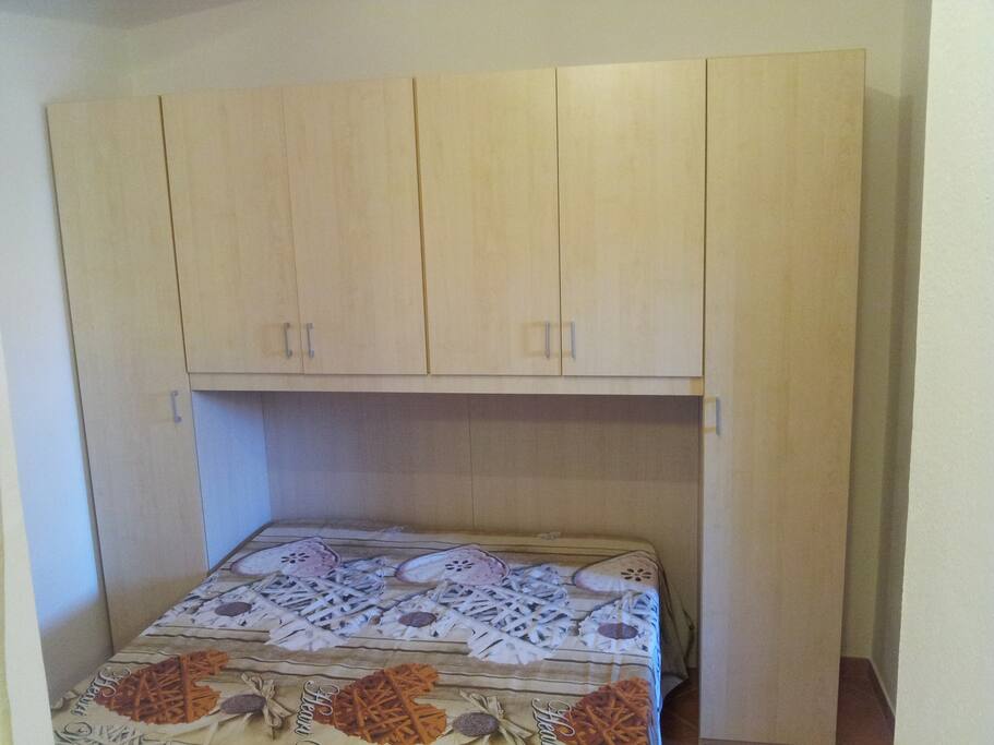 ARMADIO LETTO