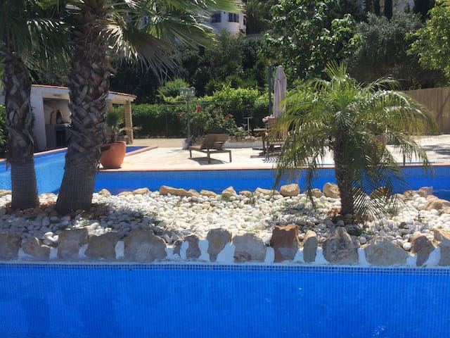 Zen Apartments managed Airbnb listing 2