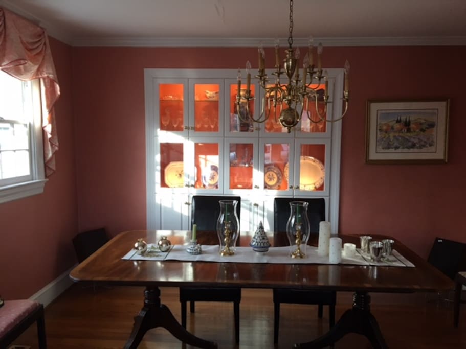 Formal dining room