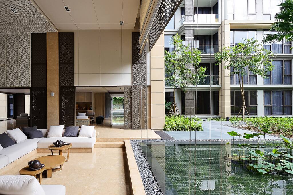 Elegant luxurious lobby