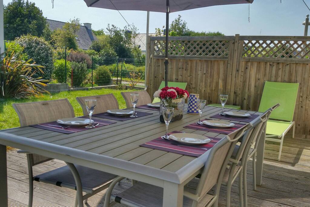 grande table de jardin