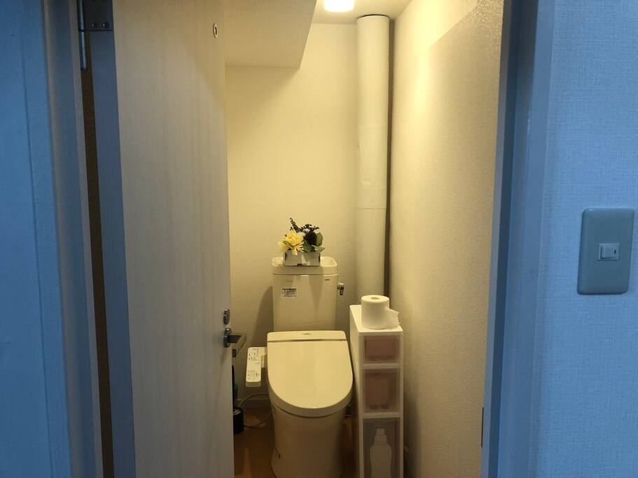 全新卫生间设备,新品温水座便器