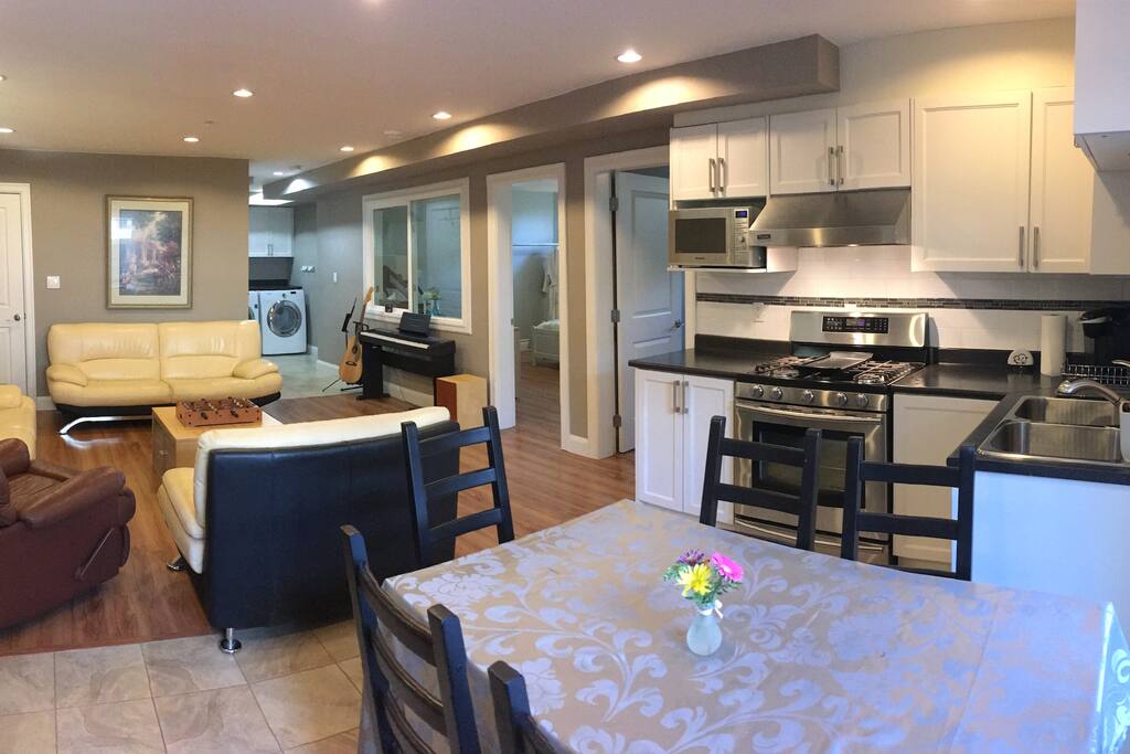 Kitchen, Living Room