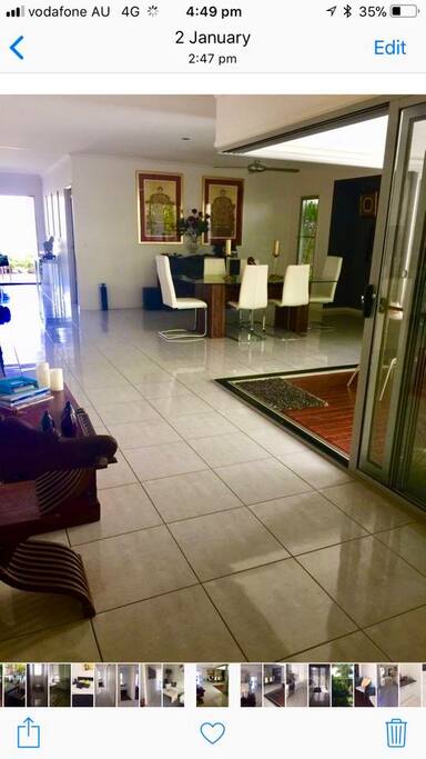 Open floor plan in kitchen n dinning