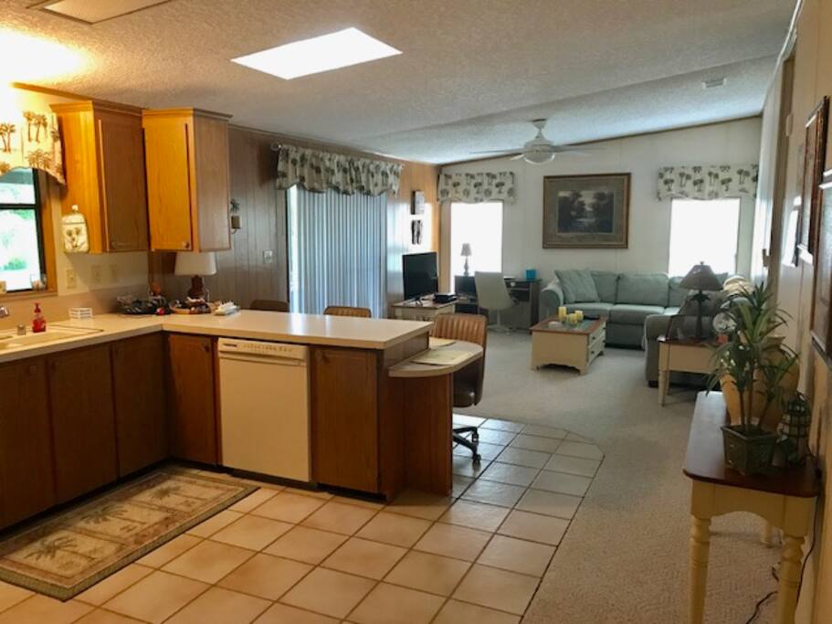 Open Kitchen to Family Room