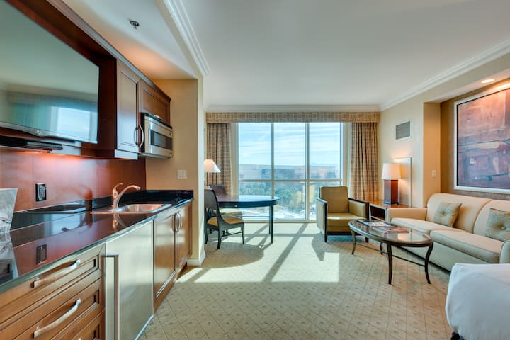 Mgm Signature Studio Amazing Las Vegas Strip View - Henderson, NV