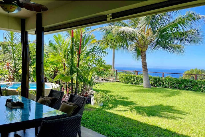 Kona Coffee Estate w/ Hot Tub & Ocean View