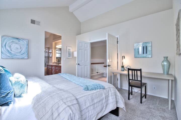 MSP1&2: 2 Lovely Homes Right Next to Each Other gallery image 5