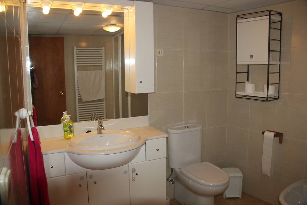 Baño grande