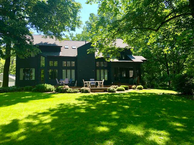 Airbnb Fond Du Lac Vacation Rentals Places To Stay