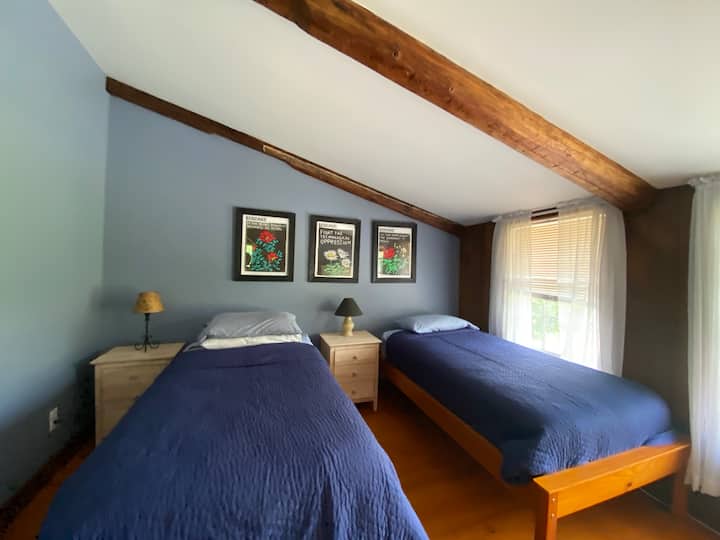 Chumba cha kulala cha ghorofani 3 