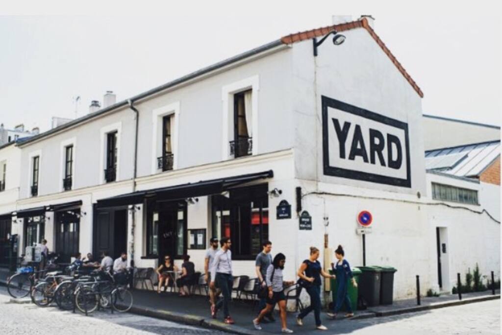 L appartement ce trouve au dessus de notre restaurant
