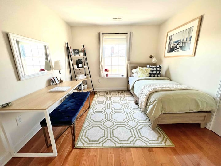 Metuchen Vacation Rentals & Homes New Jersey, United States Airbnb