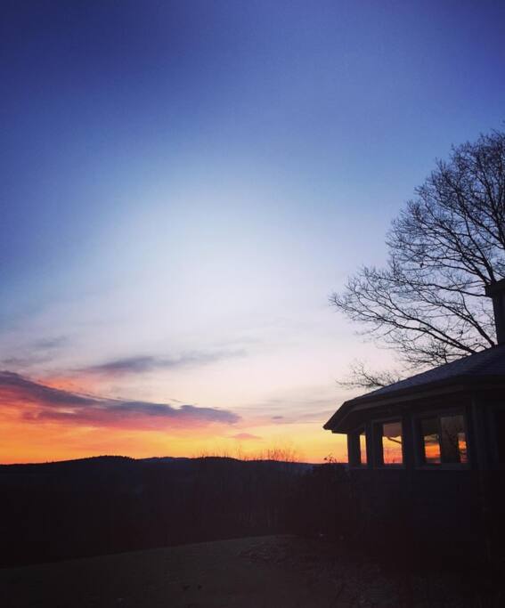 Sunrise at Hillsdale Hideaway