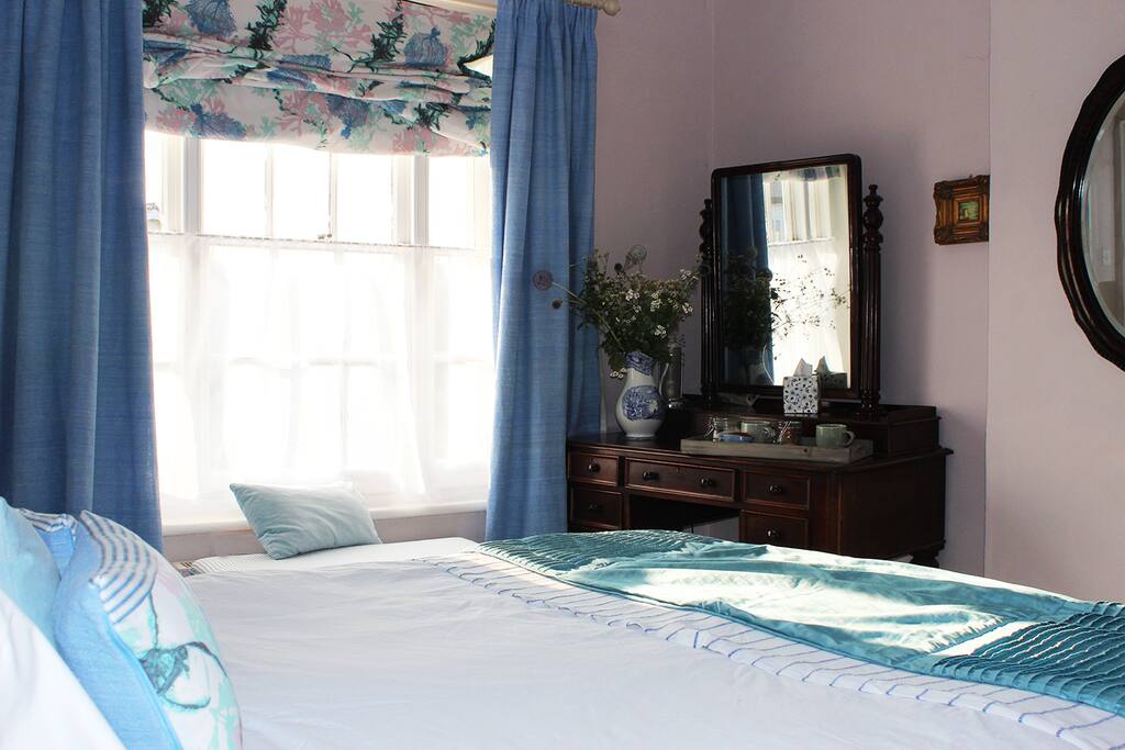 Sunny room in the centre of the village