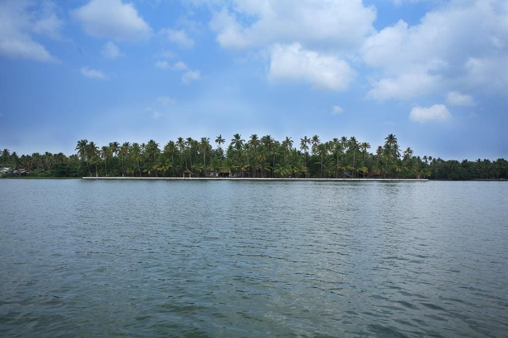 Vembanad House view from Lake