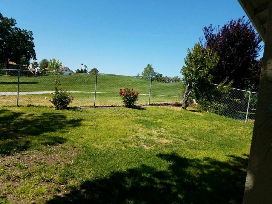 Views of the the Paso Robles Golf course from the backyard.