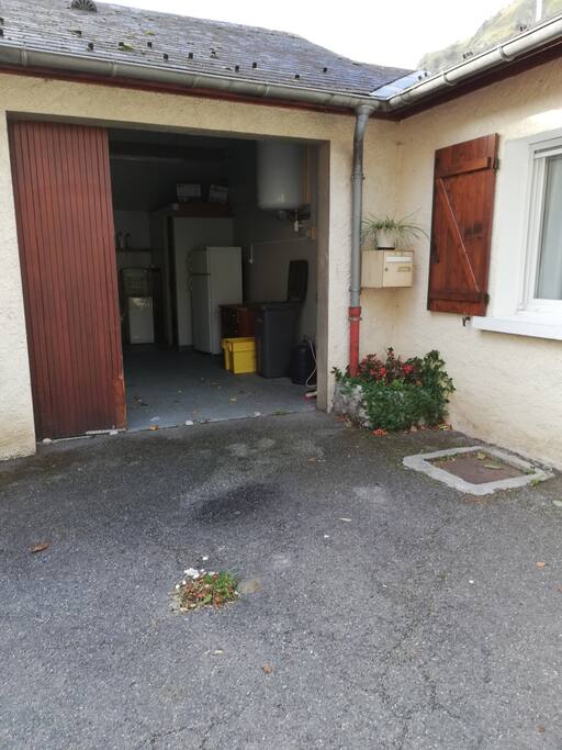 garage