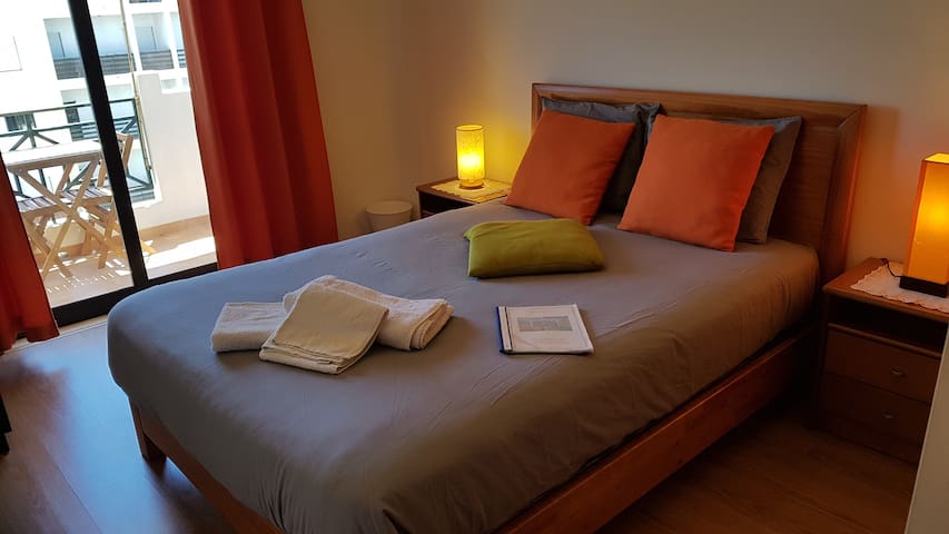 LifeGuard Modern Rest Room, Free Parking