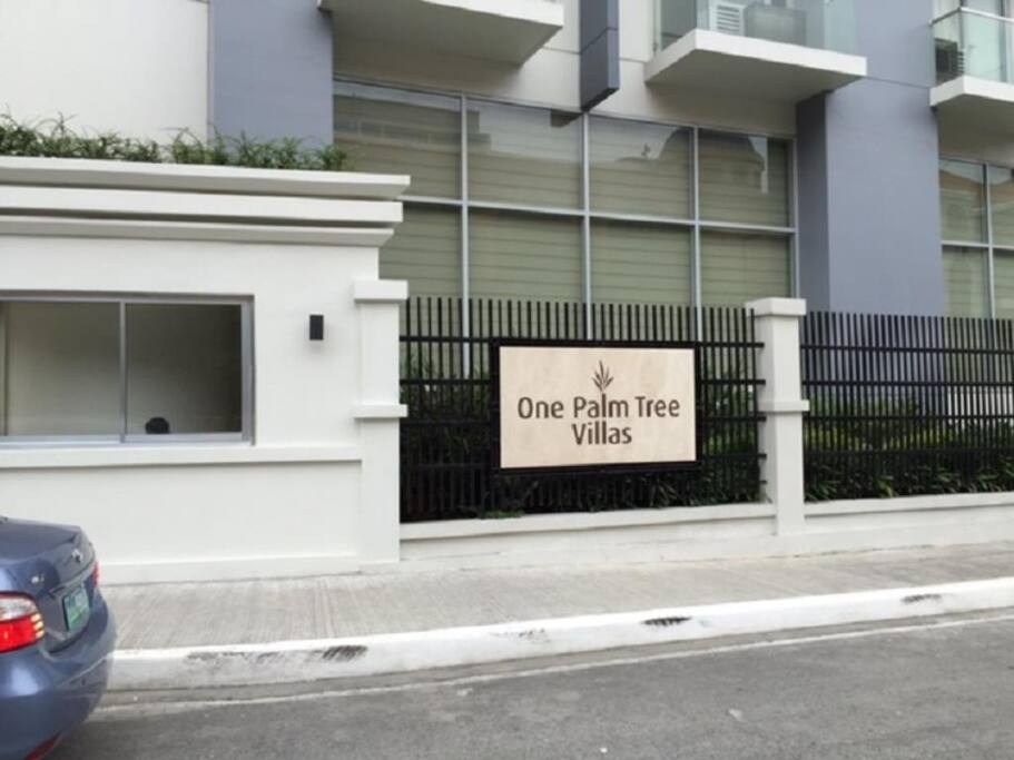 NEW Furnished Studio Room in One Palm Tree Villa, Newport City