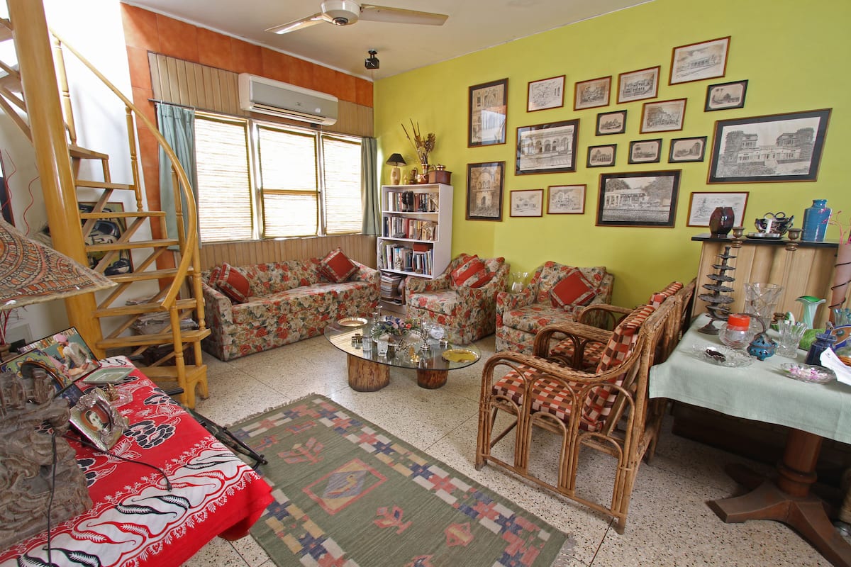 Nina Kochhar's Homestay