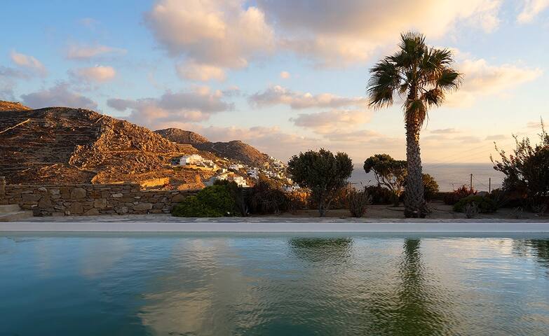 Mykonos 4 bedrooms private Villa in ELIA area!! gallery image 4