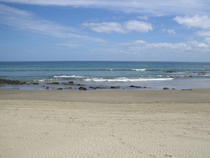 coastal cabins 2 Ahipara beginning 90mile beach Cabins for Rent in