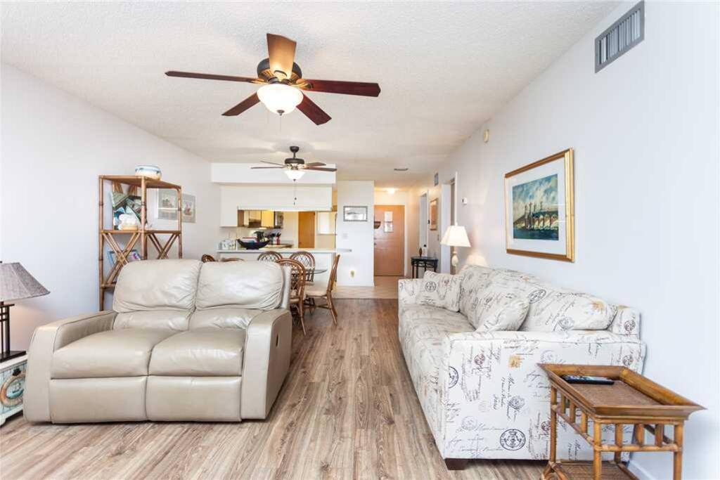 Open Concept Design - Hibiscus 103-B is built on an open floor plan that brings people together and creates a pleasant flow of ac