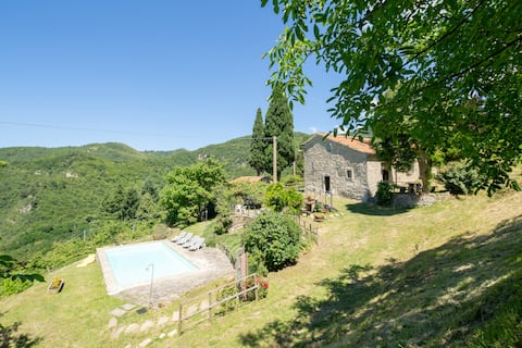 Stone house with private pool Vacavilla Exclusive