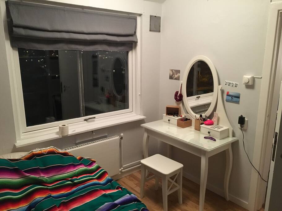 Bedroom with a fantastic view