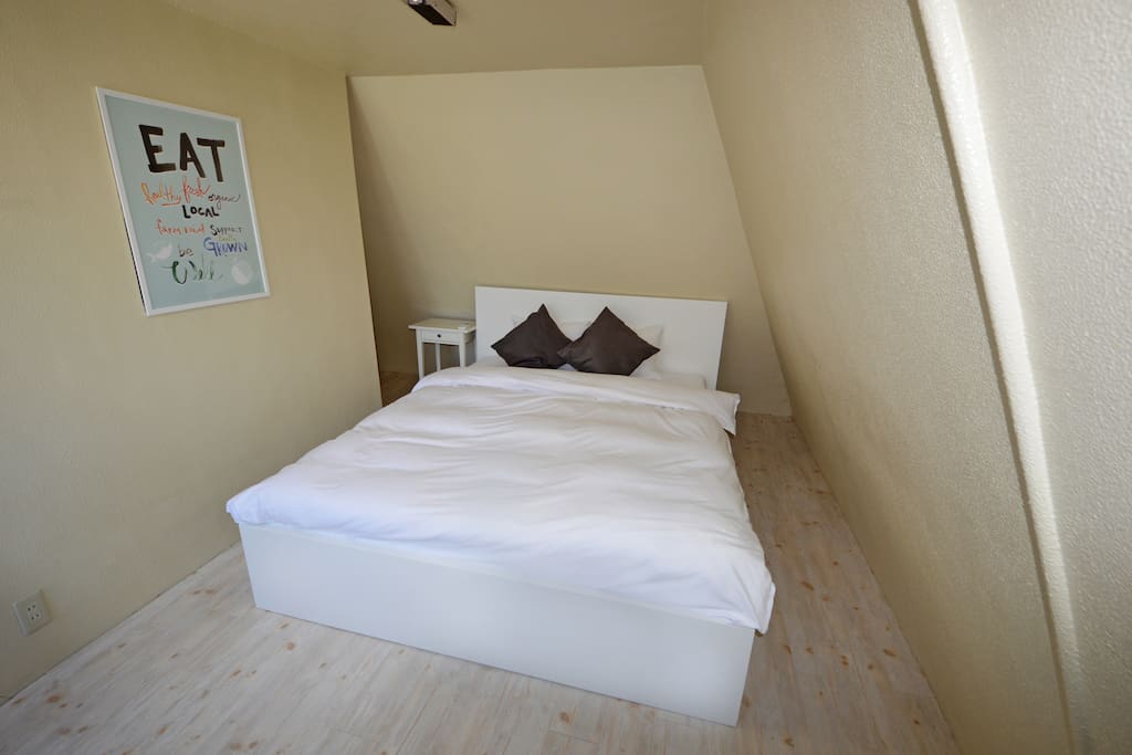 Queen bed upstairs