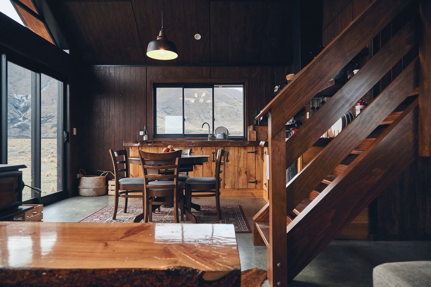 Twizel Cabin Airbnb — photo 2