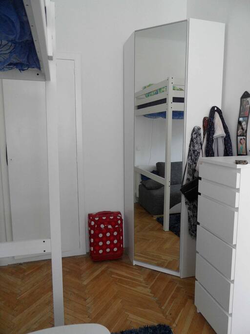 Privatzimmer/Private Room
