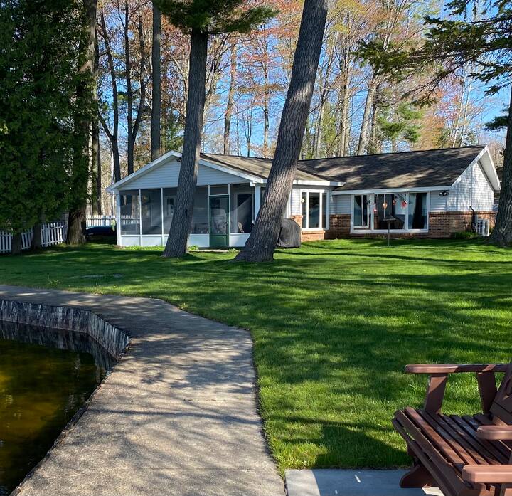 Lake Mitchell Vacation Rentals & Homes Michigan, United States Airbnb